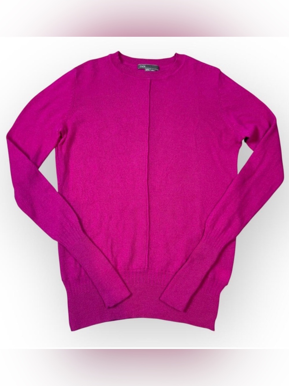Vince Crewneck Cashmere Sweater in Fuchsia